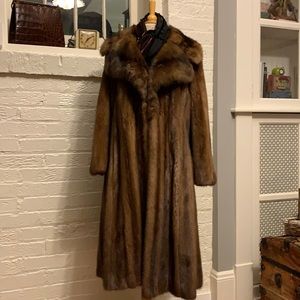 Mink coat - Dein Bacher New York